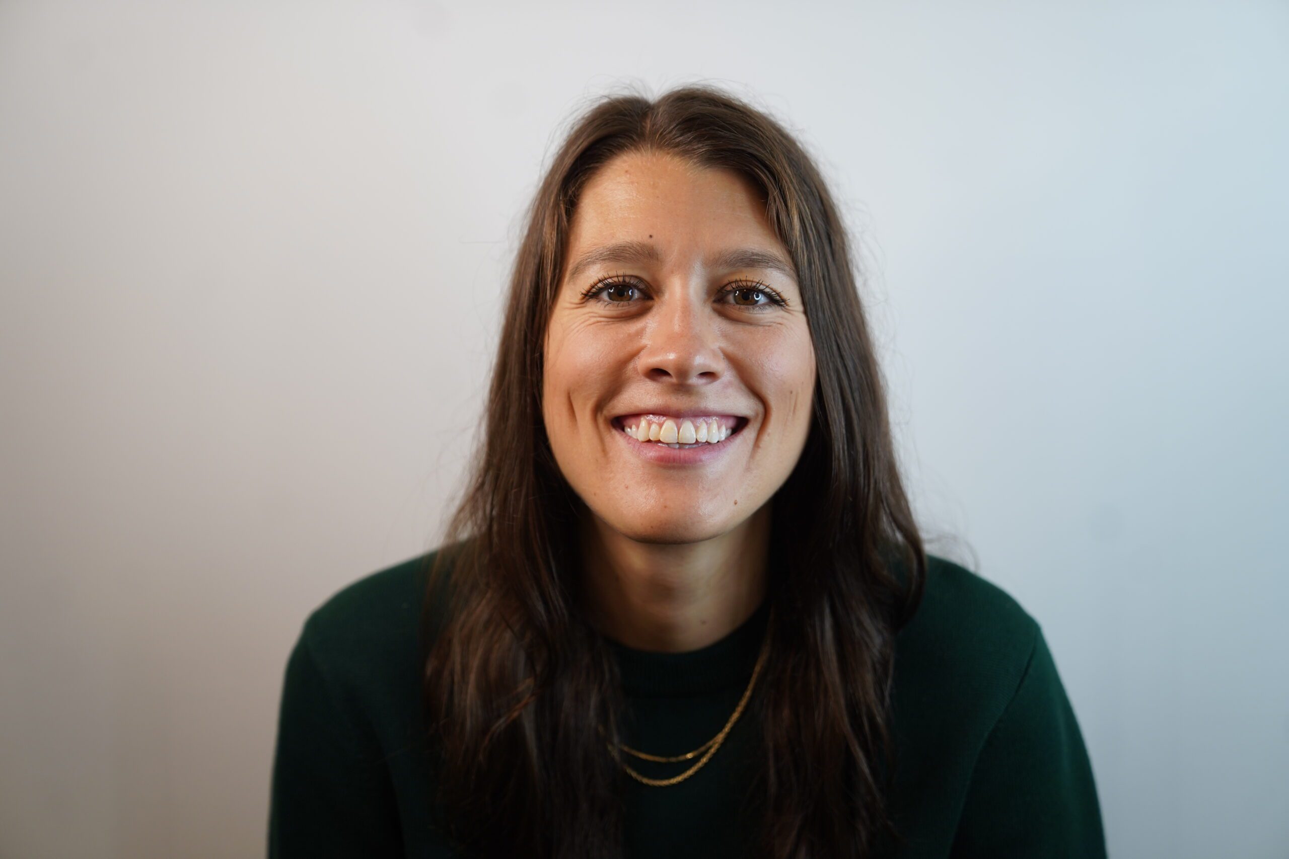 Meet Our Experienced Therapy Team in Brooklyn, Heights, NY Smiling photo of Laura Kent