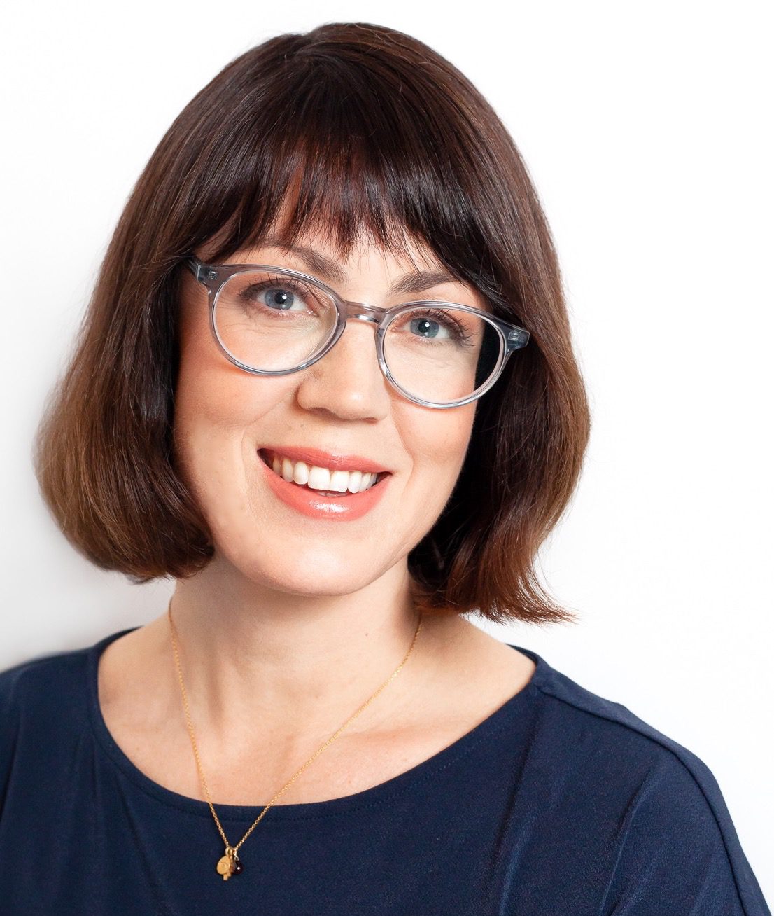 Meet Our Experienced Therapy Team in Brooklyn, Heights, NY Therapist Tara Rullo smiling and part of a therapy team