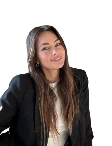 Meet Our Experienced Therapy Team in Brooklyn, Heights, NY Smiling Michaela Murray