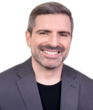 Meet Our Experienced Therapy Team in Brooklyn, Heights, NY Smiling photo of Hunt Parr